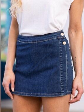 Judy Blue Denim Dark Wash Skort Size 1X